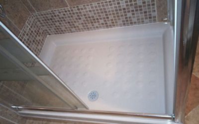 Desatranco de bañera en Moncloa